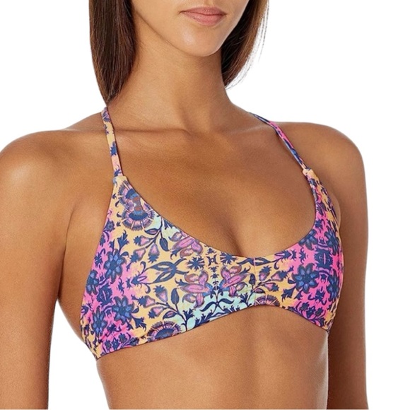 Gypsy 05-Los Angeles California Sand
Neapolitan Reversible Bikini Set. NWT - Picture 3 of 11